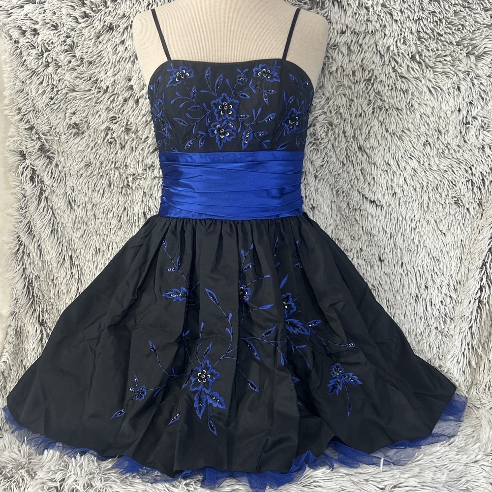 Vtg 90s Y2K Spaghetti Strap Cocktail Dress Floral Whimsygoth Party Prom Size 5/6